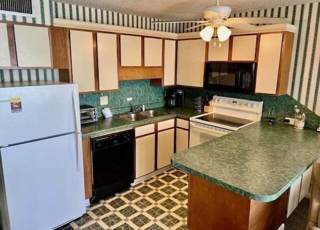 Condo, 2 Bedrooms