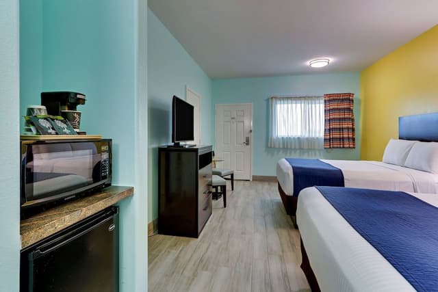 Standard Room, 2 Queen Beds