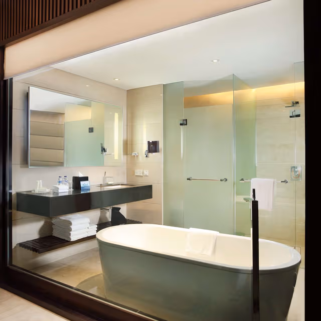 KING EXECUTIVE ROOM WITH LOUNGE ACCESS