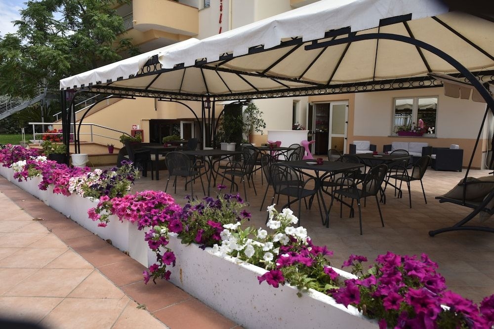 Hotel La Villa4