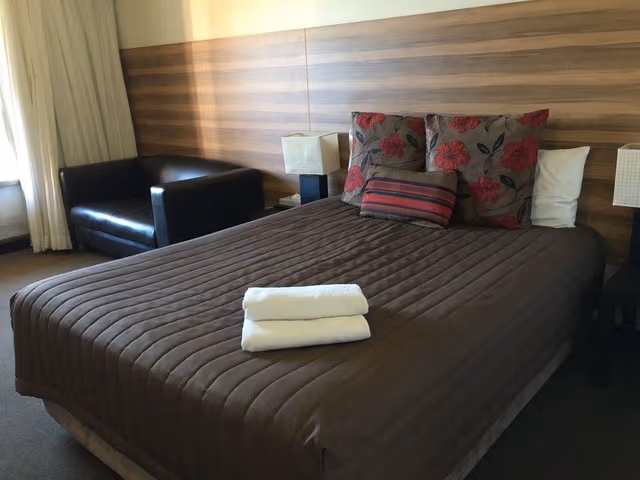 Standard Room, Balcony (Queen Room)