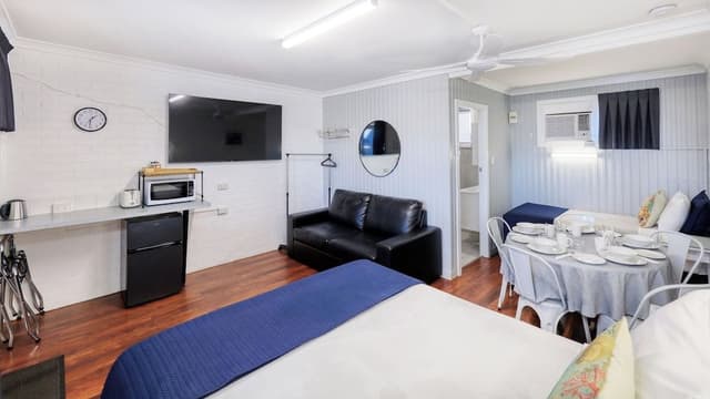 Standard Family Room