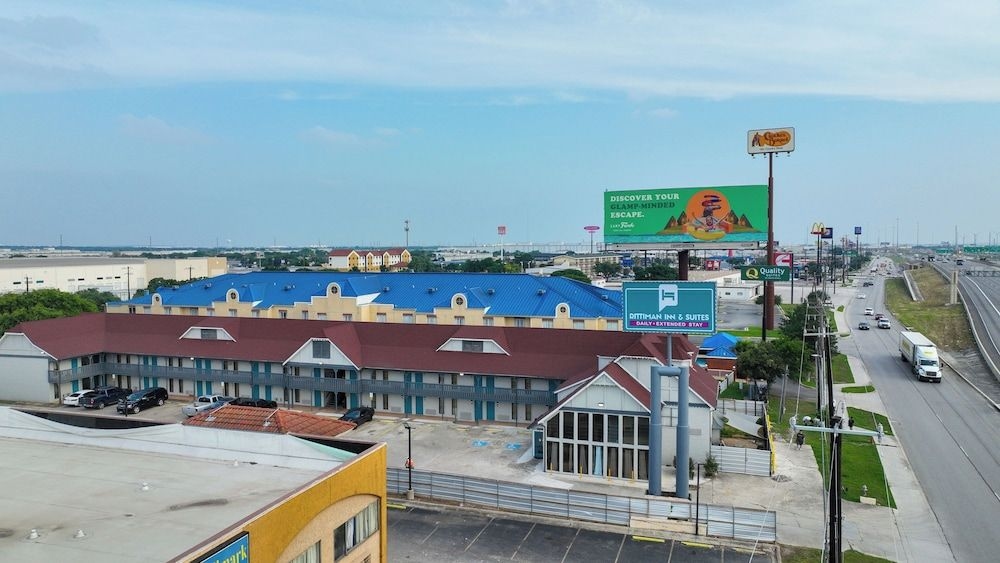 Rittiman Inn and Suites4