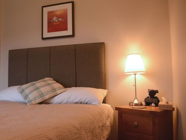 Single Room, Lake View (Seal - 1st Floor)