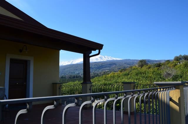 Family Room, Terrace (Zagara Bianca)