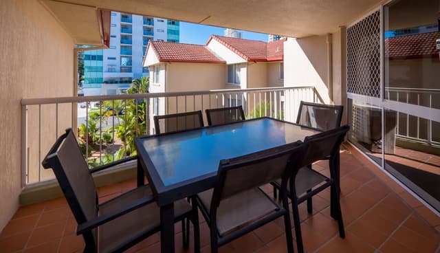 2 Bedroom 2 Bathroom Apartment