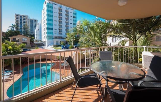 2 Bedroom 2 Bathroom Apartment