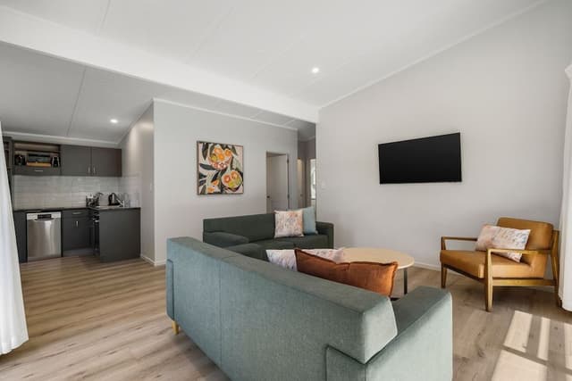 2 Bedroom Garden Villa (2BR)
