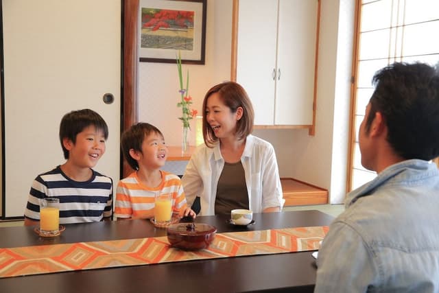 Japanese Style Room for 4 Guests with Shared Bathroom, Smoking