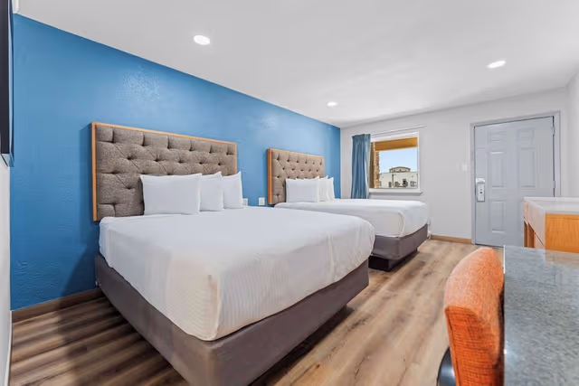 Standard Room, 2 Queen Beds, Non Smoking