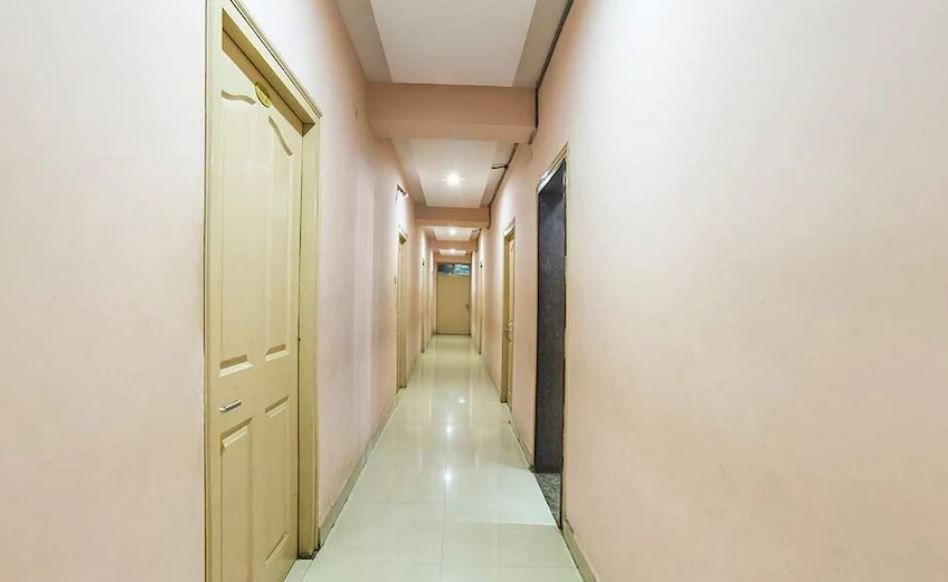 Shree Lakshmi Guest House3