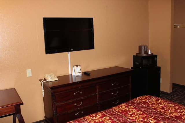 Standard Room, 1 King Bed, Non Smoking