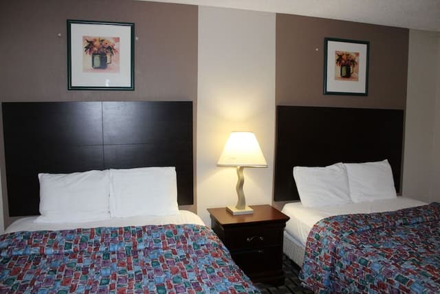 2 Double Beds Non-Smoking