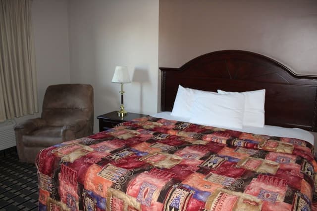 Standard Room, 1 King Bed, Non Smoking