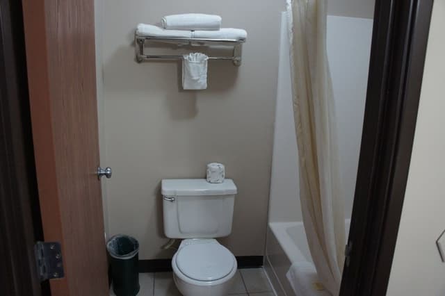 2 Double Beds Non-Smoking