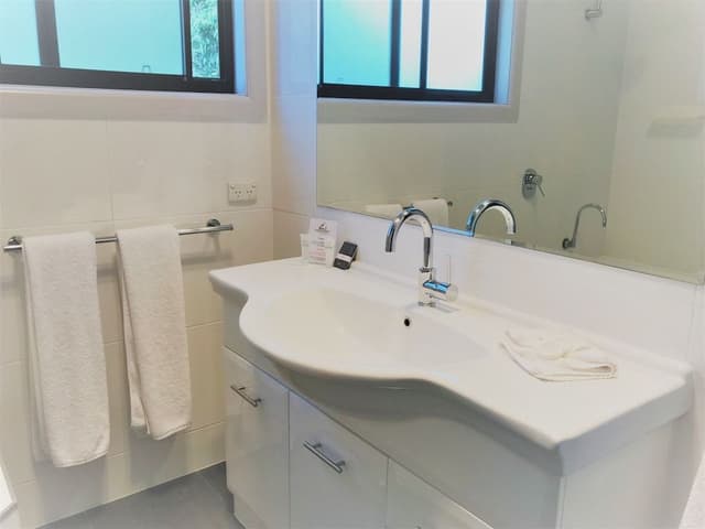 Deluxe Townhome, 3 Bedrooms, 2 Bathrooms