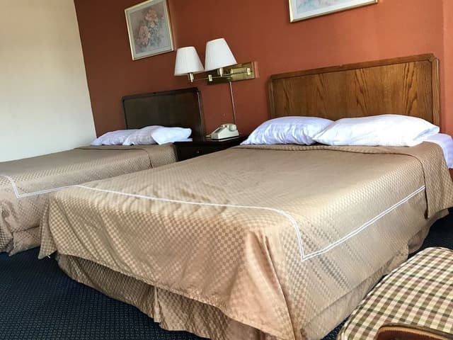 Double Room, 2 Queen Beds, Smoking