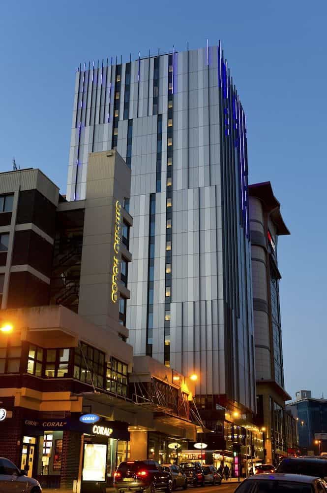 Premier Inn Glasgow City (Buchanan Galleries) Premier Inn Glasgow City (Buchanan Galleries)