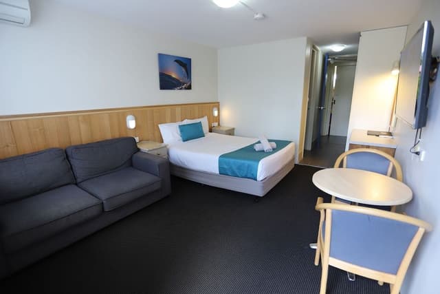 Executive Queen room, Citigate Special