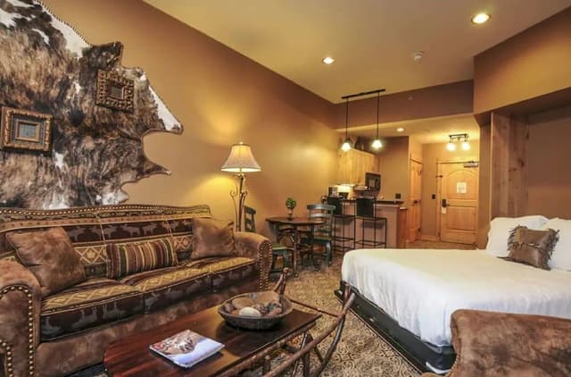 Superior Room, 1 Queen Bed