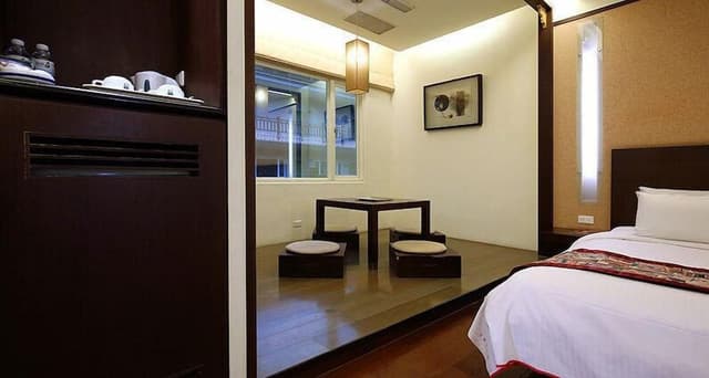 Classic Quadruple Room