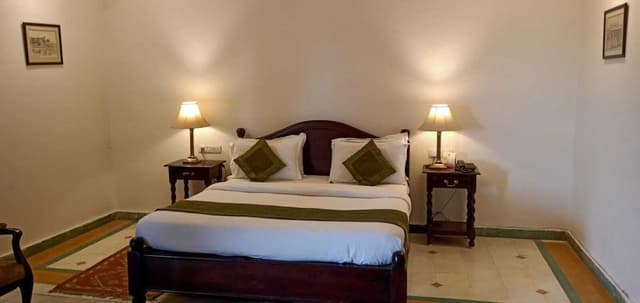 Suite Room
