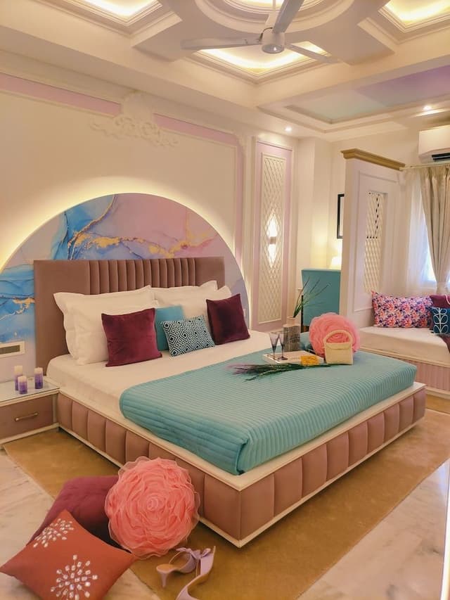 Lavender Theme Neo modern Room with Purple designer Bed & Extra Day bed