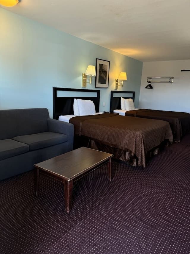 Standard Room, 2 Queen Beds