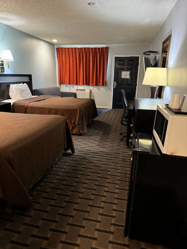 Standard Room, 2 Queen Beds