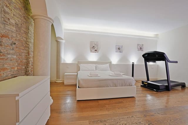 Junior Studio Suite