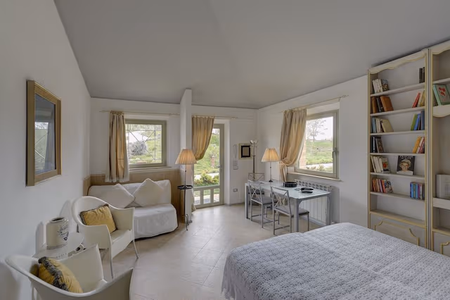 Deluxe Quadruple Room, 1 King Bed, Garden View