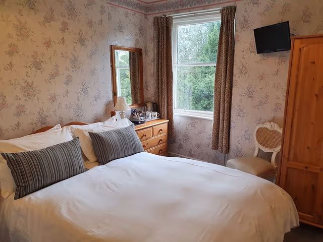 Economy Double Room (Room 4)