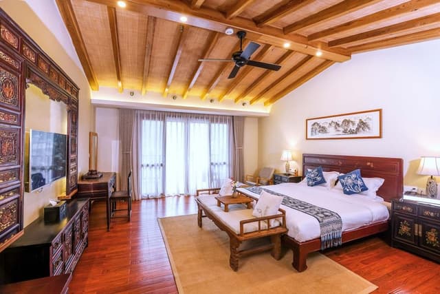 Panoramic Double Room, Pool Access