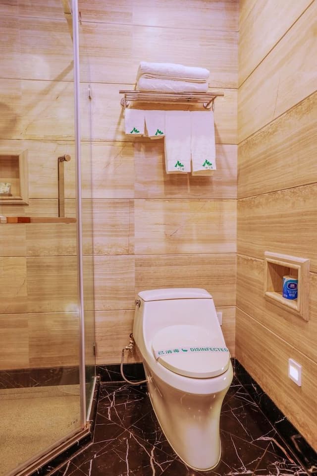 Deluxe Double Room, Pool Access