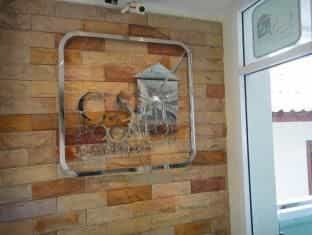 C.S. Poonpol Apartment C.S. Poonpol Apartment