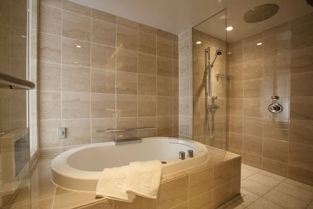 High Floor Luxe Deluxe King Room, Non-Smoking, 44sqm