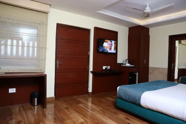 Verandah Room