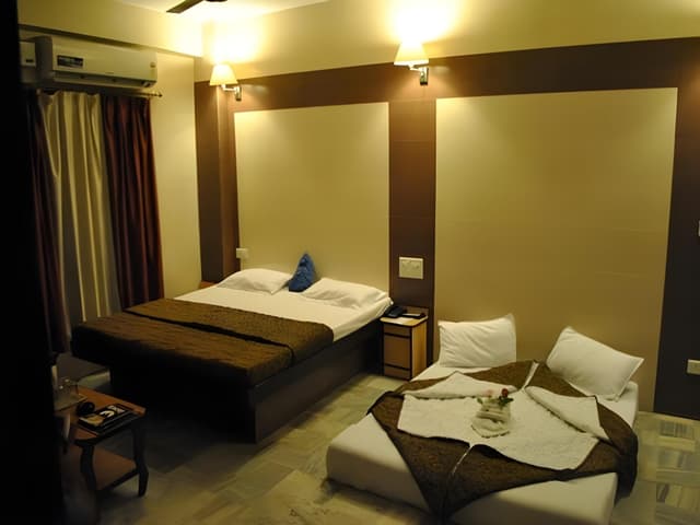 Four bed Room