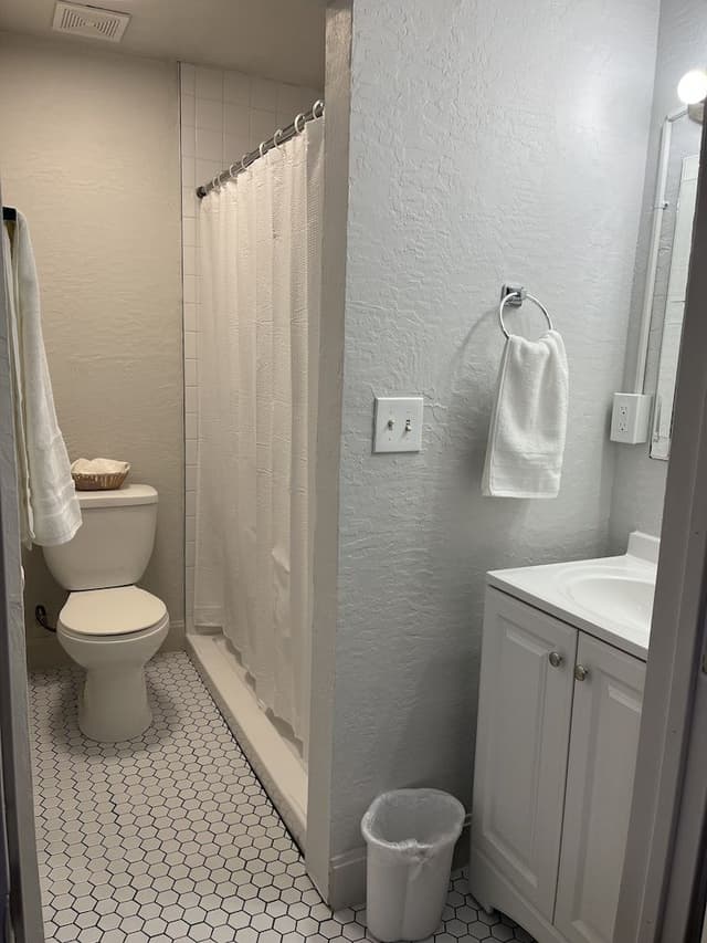 Room, Multiple Beds