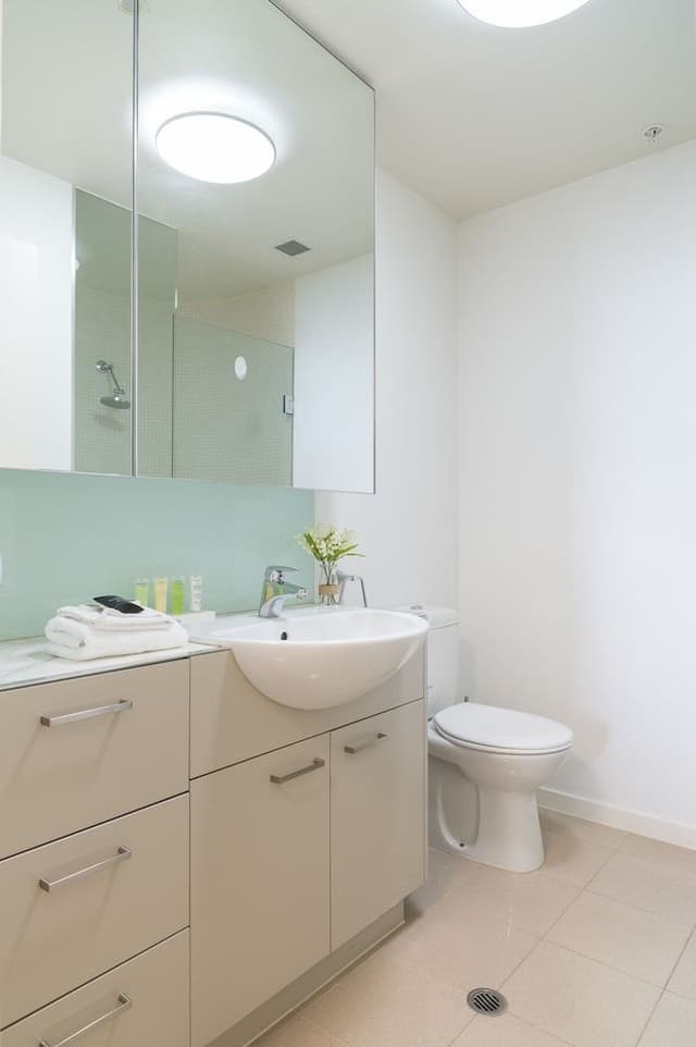 Executive One Bedroom One Bathroom Apartment with Balcony