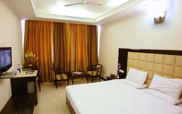 Deluxe Rooms