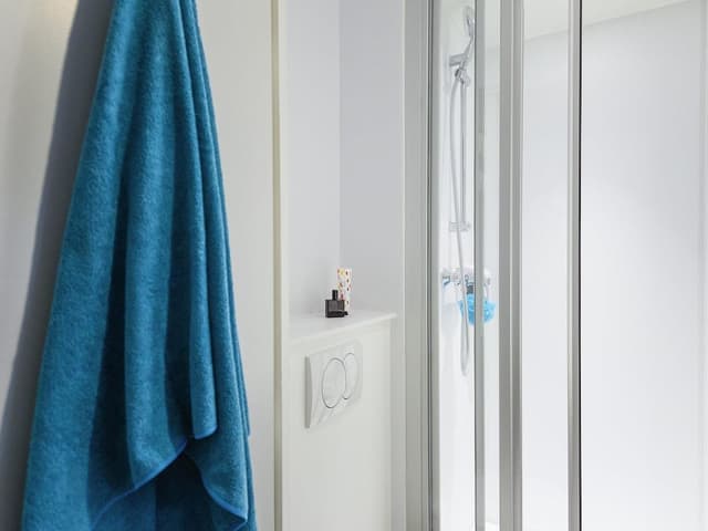 Room, 1 Double Bed, Private Bathroom (Cabrio)