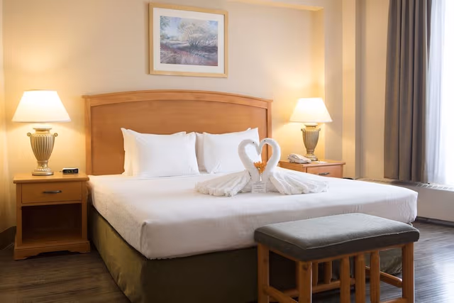Standard Room, 1 King Bed