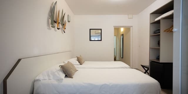 Comfort Twin Room, Private Bathroom