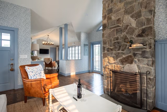 Cottage (The Loon)