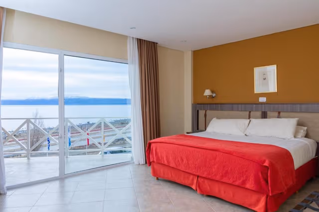 Deluxe Double or Twin Room with Balcony