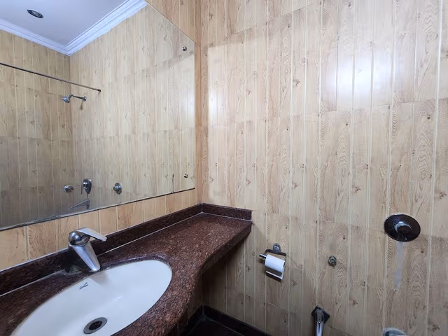 Deluxe Triple Room, City View