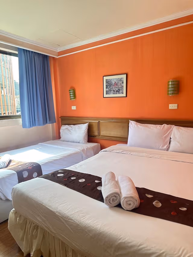 Standard Twin Room for 3 People - Non Smoking