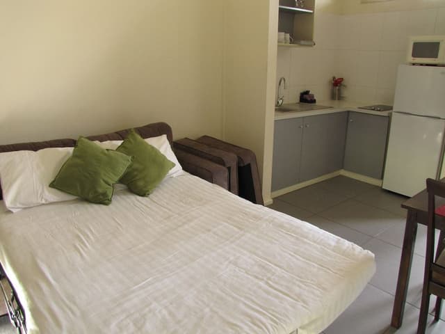 One Bedroom Apartment