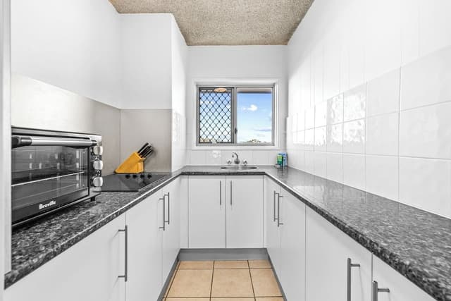 Economy Apartment, 2 Bedrooms, Partial Ocean View